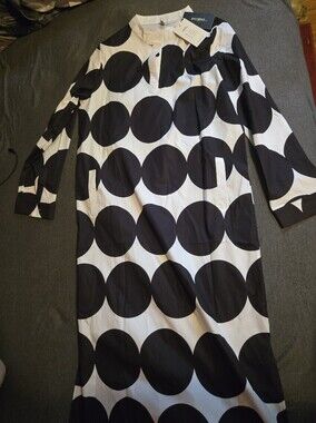 Monochrome Oversized Polka Dot Button Front Top